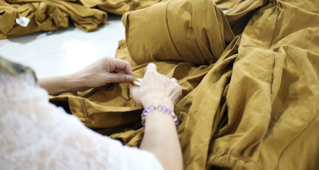 Understanding The Vast World Of Fabrics For Clothing Manufacturers