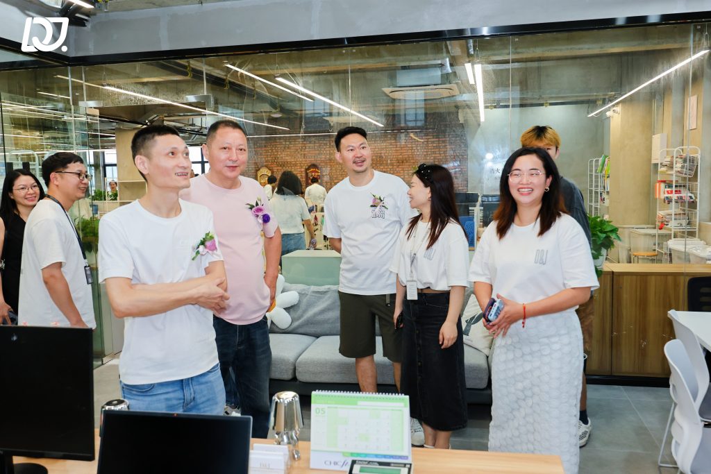D&J Fashion Welcomes Partners and Friends to Our New Office D&J Fashion partners and guests visiting the new office during relocation celebration